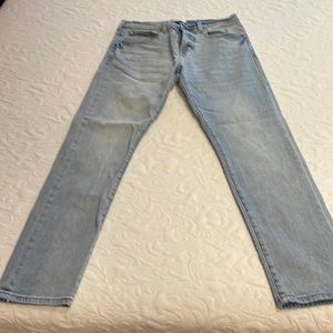 Men’s slim Taper Jean